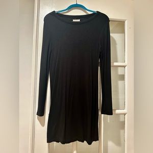 Lou & Grey Cozy Long Sleeve Black Dress